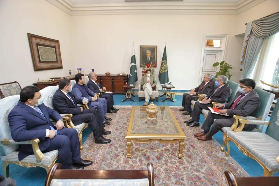 Meeting of the Acting Minister of Industry and Commerce of Afghanistan with the Prime Minister of Pakistan