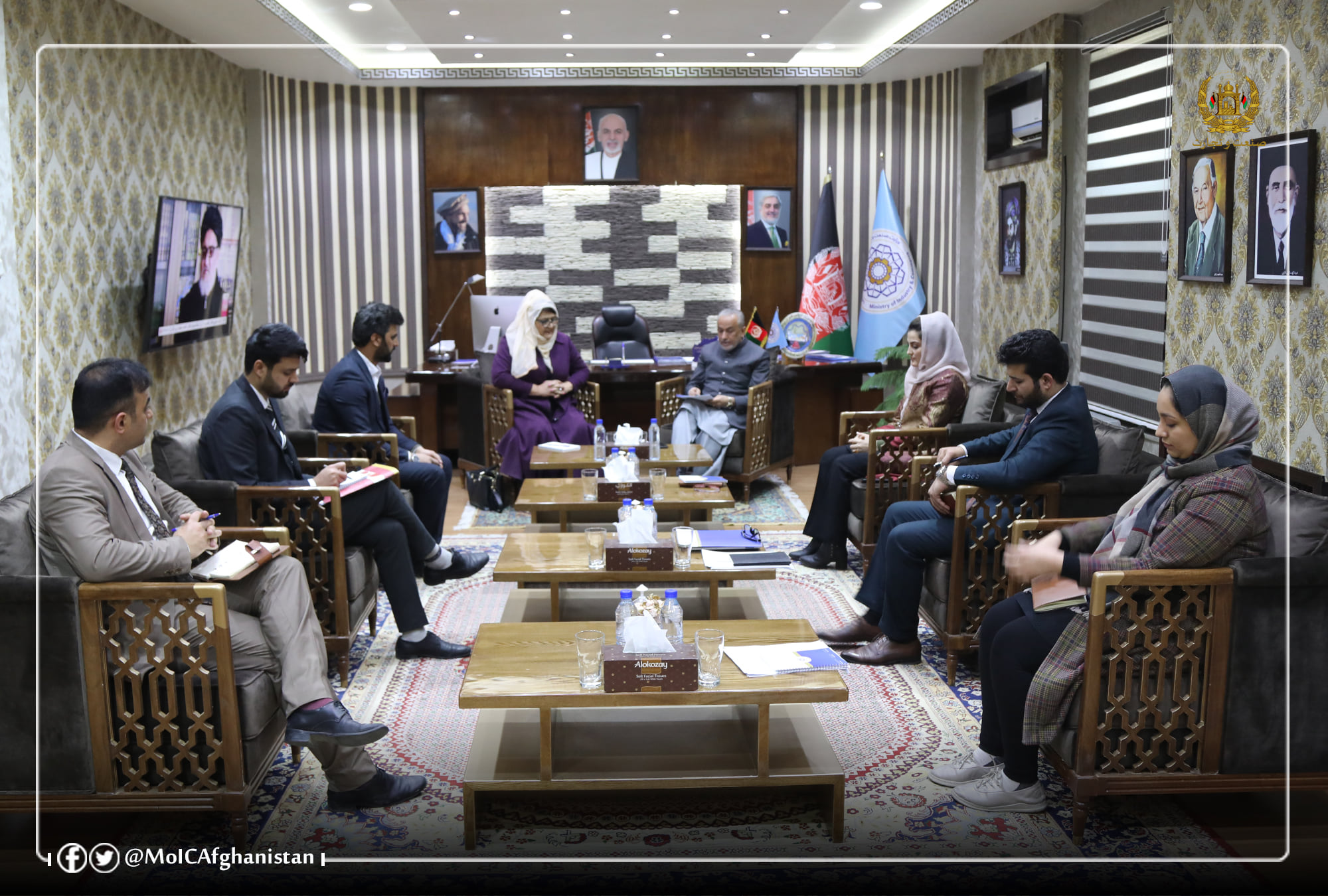 د صنعت او سوداګرۍ وزارت د ښځو د ملاتړ پالیسی جوړه شوه.