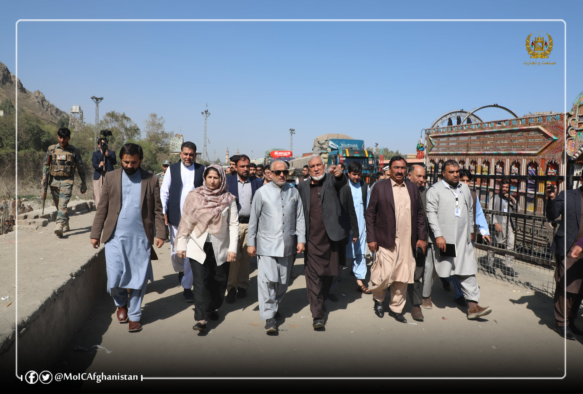 د صنعت او سوداګرۍ وزیر دطورخم بندر څخه لیدنه وکړه