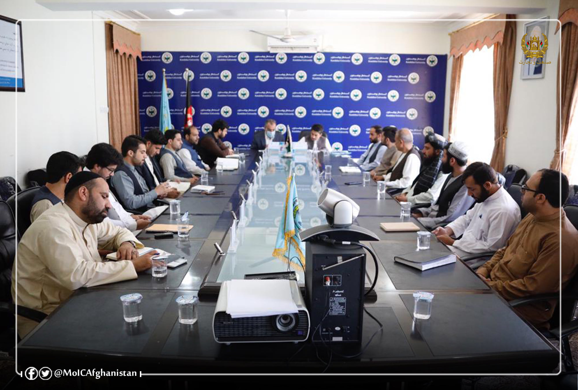 دیدار معین وزارت صنعت و تجارت با اساتید و محصلان پوهنتون قندهار