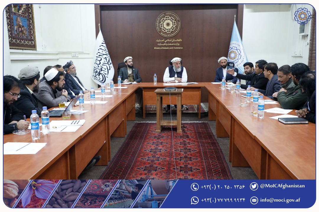 دیدار محترم الحاج عزیزی با مسئولین سکتورپلاستیک کشور