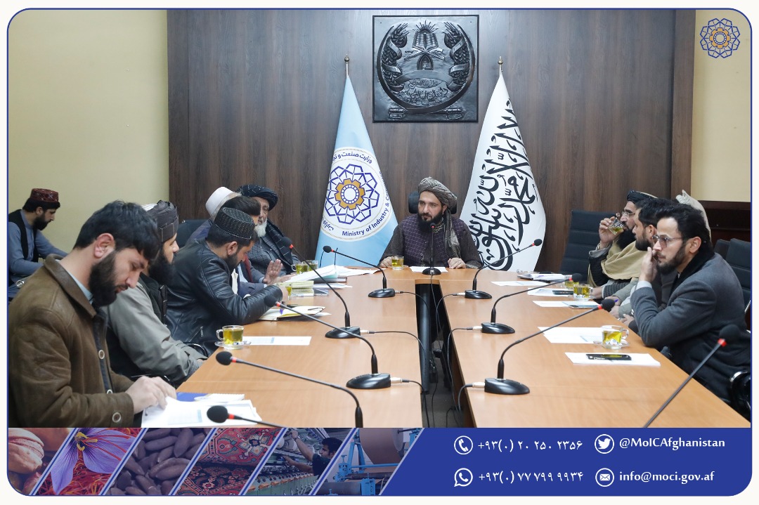 بحث روی انتقال زمین وزارت دفاع به ریاست عمومی پارک‌های صنعتی