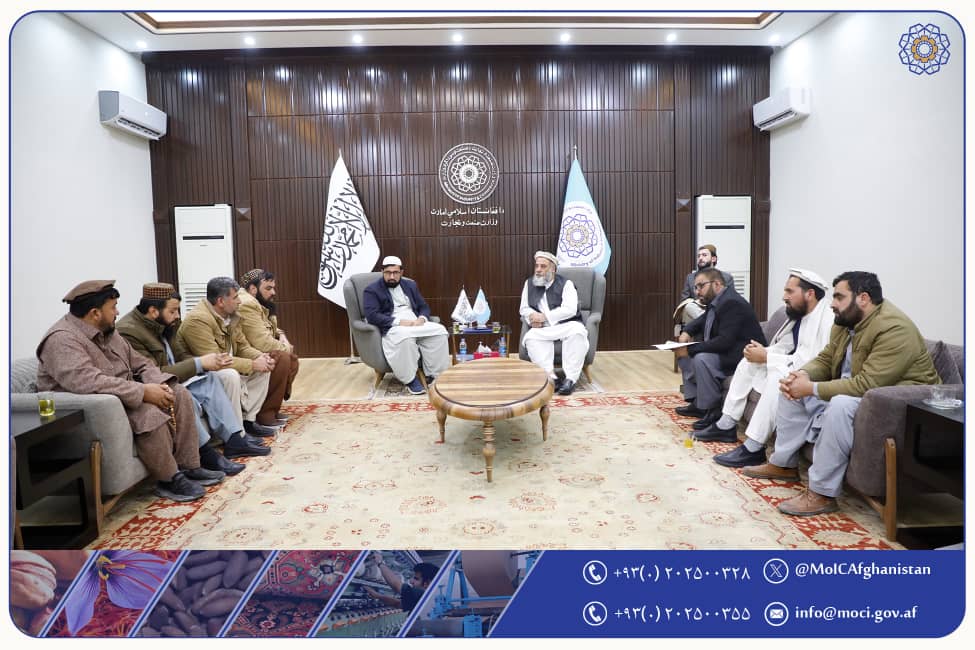 دیدار سرپرست وزارت صنعت و تجارت با فارم‌داران و اتحادیه‌های مال‌داری کشور