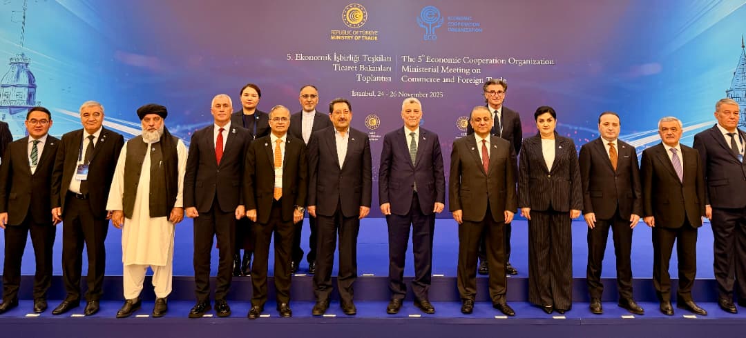 اشتراک وزیر صنعت و تجارت امارت اسلامی افغانستان در پنجمین نشست وزرای تجارت سازمان همکاری‌های اقتصادی (ایکو) در استانبول